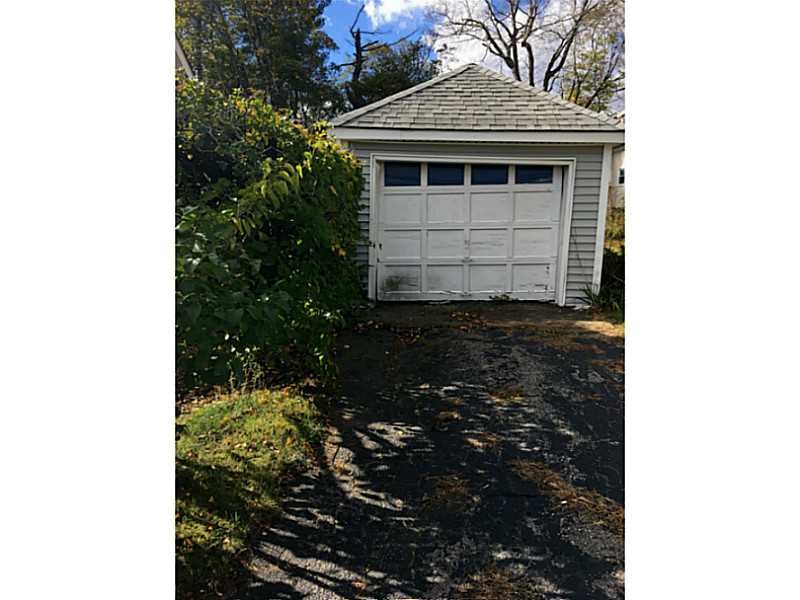 195 Commonwealth Ave