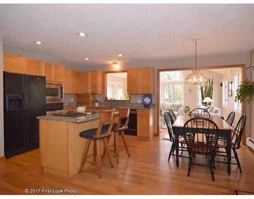 479 Pleasant St