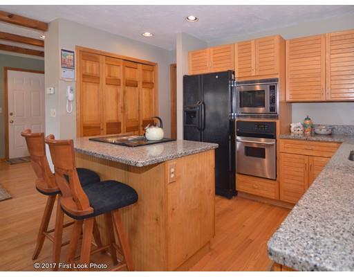 479 Pleasant St