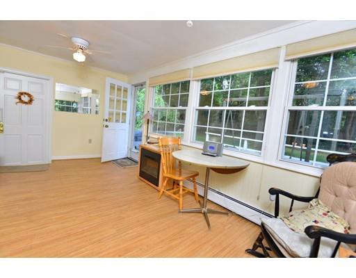 20 Bear Hill Rd