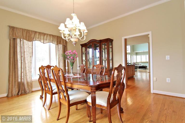 5120 Vest Ln, Waldorf MD 20601