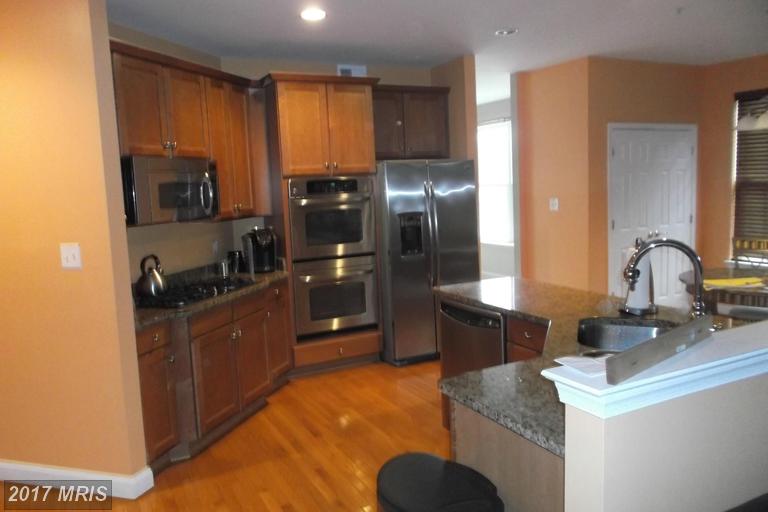 3258 Gossett Ct