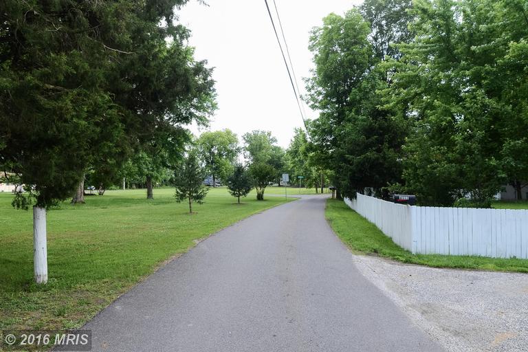 For Sale: 8550 Patuxent Ave Broomes Island, MD 20615
