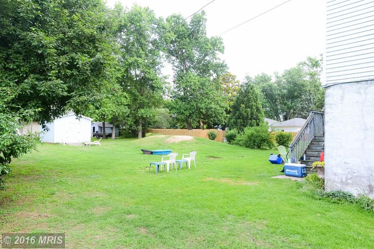 For Sale: 8550 Patuxent Ave Broomes Island, MD 20615