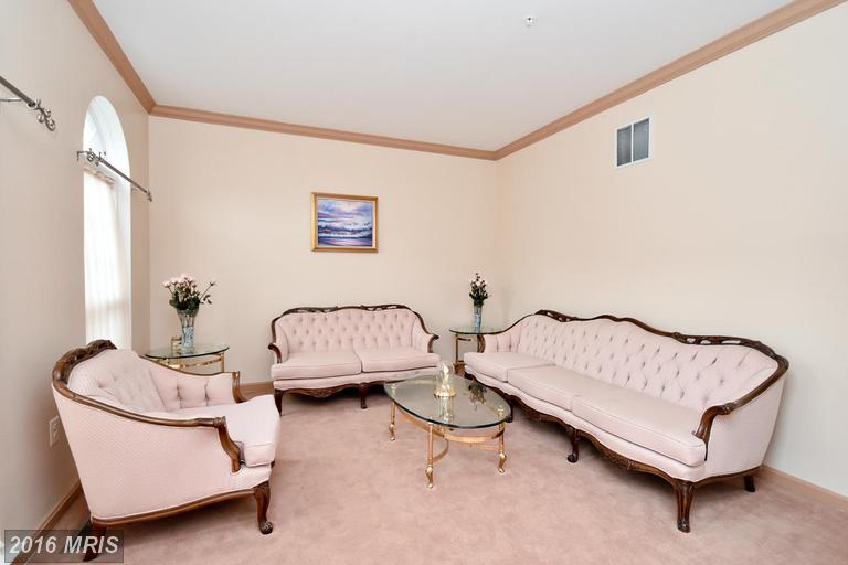 10109 Courtland Dr