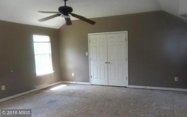 22178 Oriole Dr