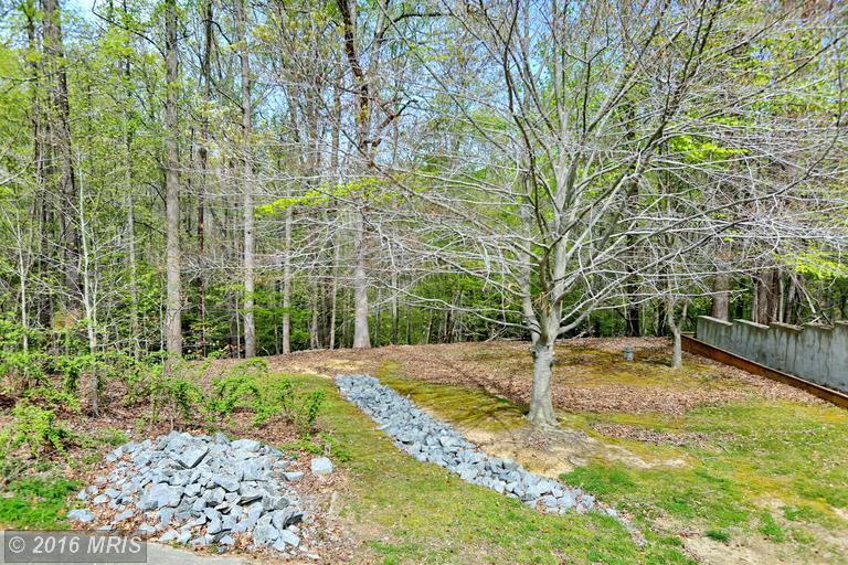 43425 Leener Ln, Hollywood MD 20636