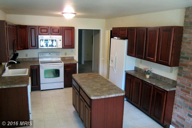 For Sale: 3240 Juniper Ln Huntingtown, MD 20639