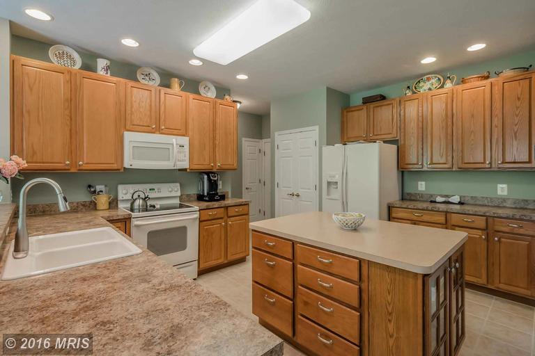 For Sale: 19422 King James Pkwy Lexington Park, MD 20653