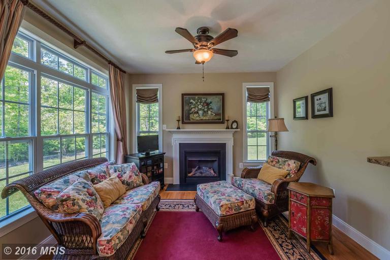 For Sale: 19422 King James Pkwy Lexington Park, MD 20653