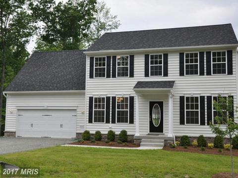 1686 Platinum Dr