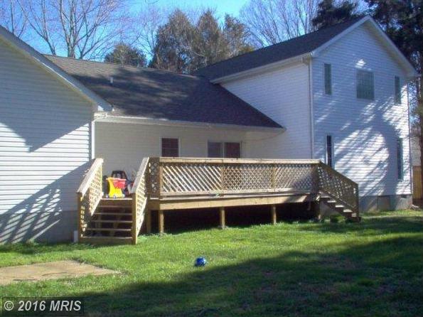 29927 Burton Rd, Mechanicsville MD 20659