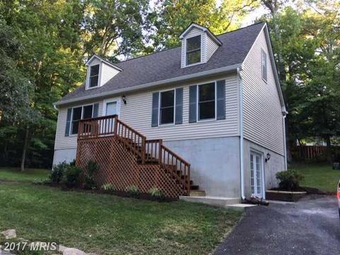 5974 Hillside Rd