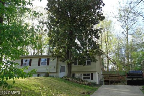5974 Hillside Rd