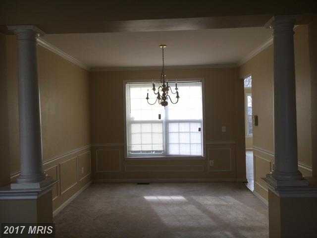 2158 Crest Cir