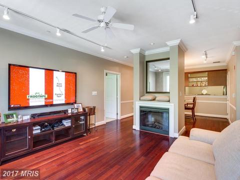 12905 Marquette Ln