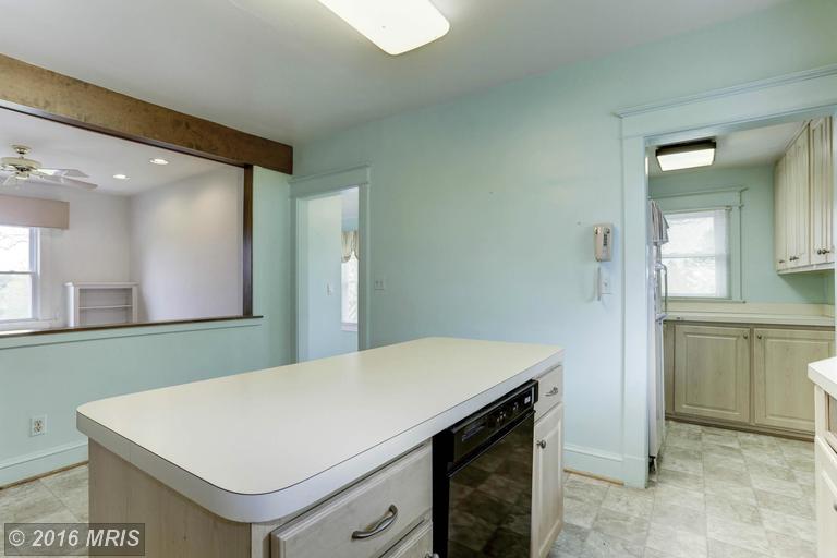 8431 Old Columbia Rd, Laurel MD 20723