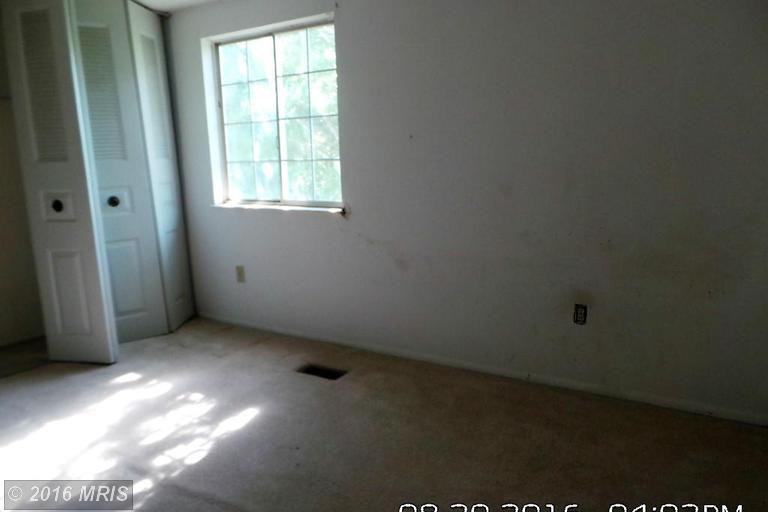 9236 Redbridge Ct