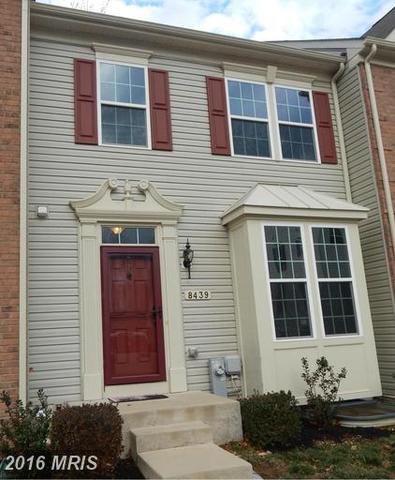 2483 Green Leaf Ter
