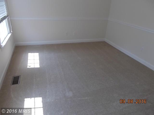 1000 Red Maple View Ter