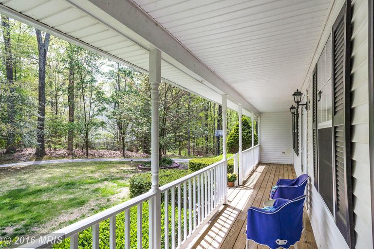 1710 Nob Hill Ct, Owings MD 20736