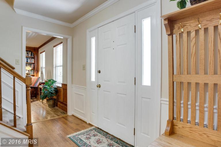 1710 Nob Hill Ct, Owings MD 20736