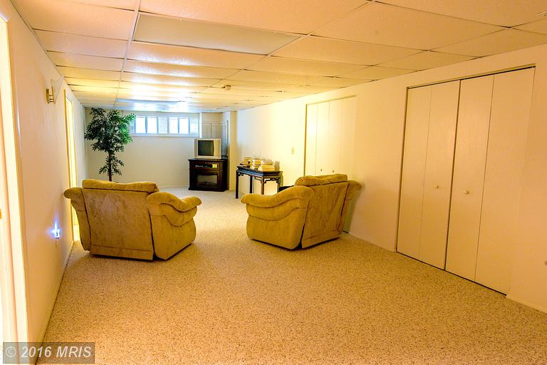 2641 Dogwood Ln