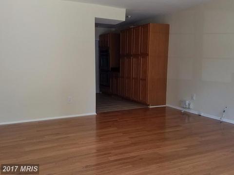 921 Clovis Ave