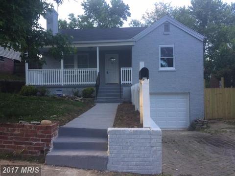 921 Clovis Ave