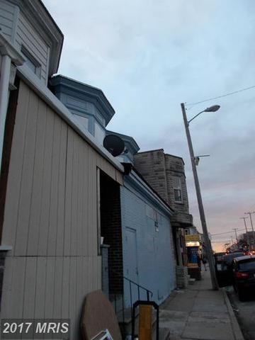 4651 Lamar Ave