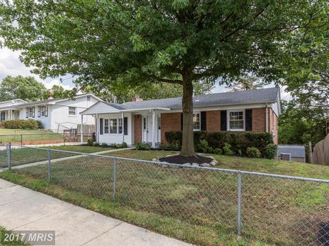 2013 Colebrooke Dr