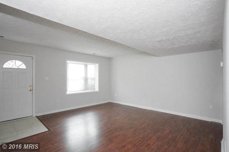 3032 Brinkley Station Dr Temple Hills, MD 20748