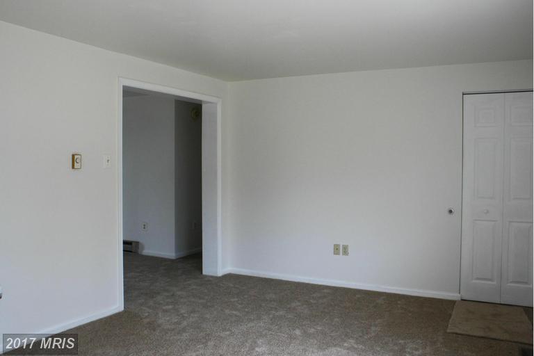 8905 Fairhaven Ave