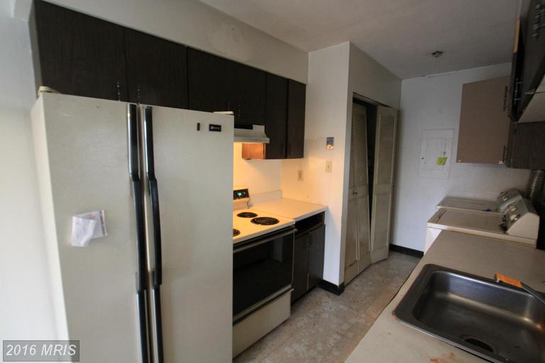 2454 Iverson St #2454