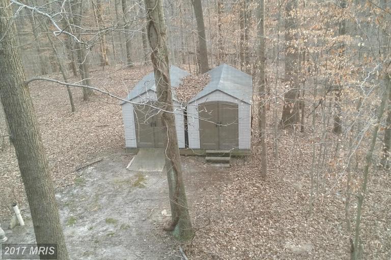 15208 Berwick Ln