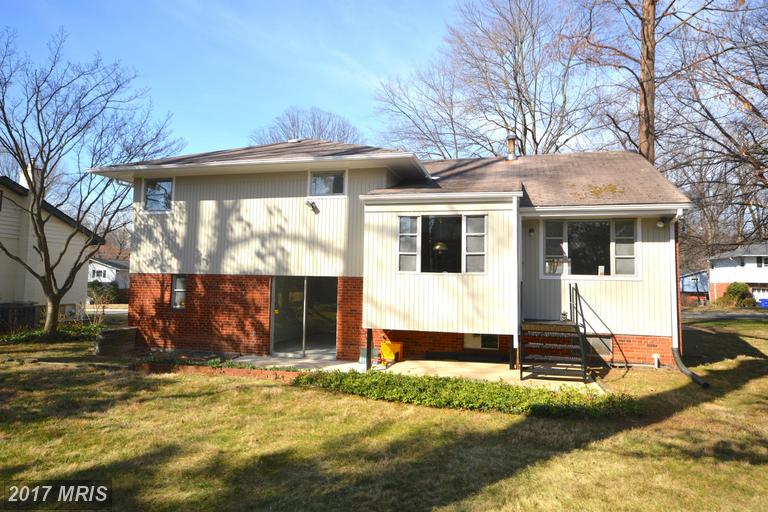 9702 Brixton Ln
