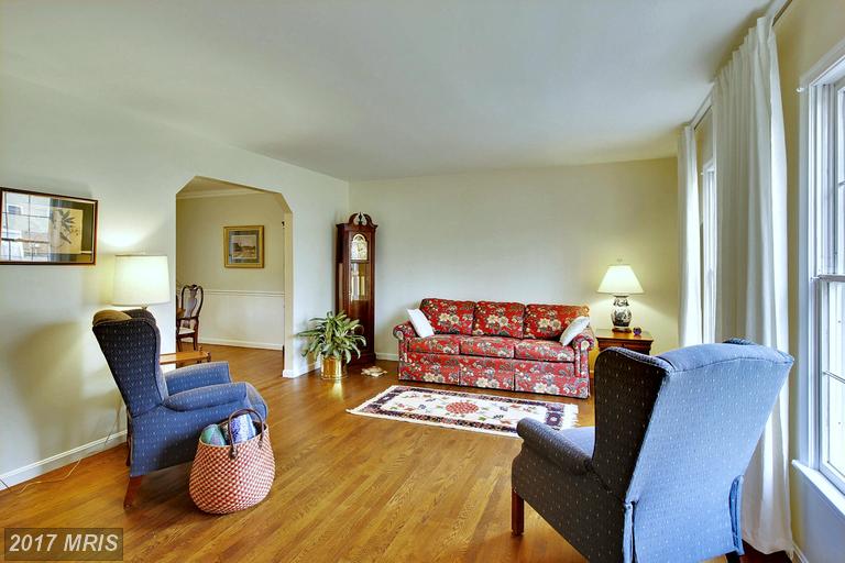 17502 Saint Theresa Dr