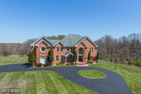 19716 Golden Valley Ln