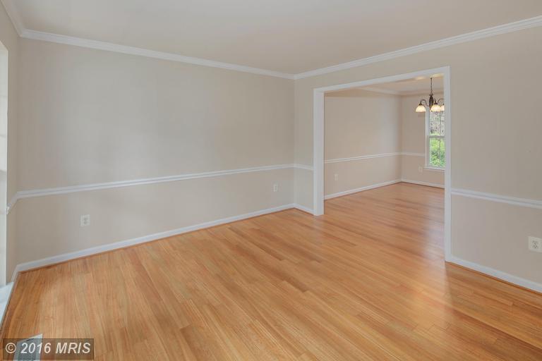 18116 Northern Dancer Ln, Boyds MD 20841