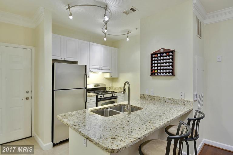 14618 Bauer Dr #8