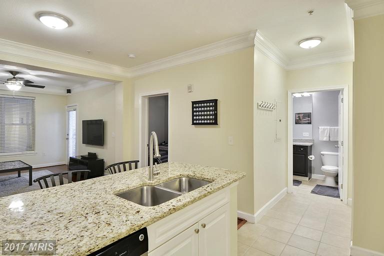 14618 Bauer Dr #8