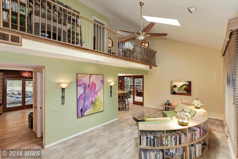 12 Scandia Way