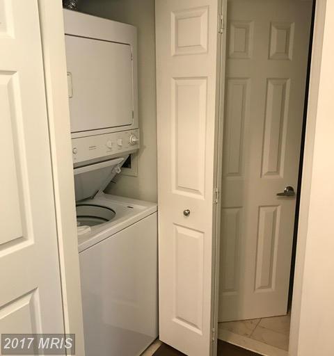 10401 Grosvenor Pl #1122