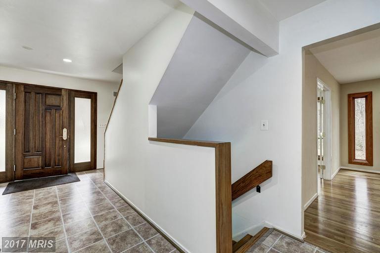 11204 Deborah Dr