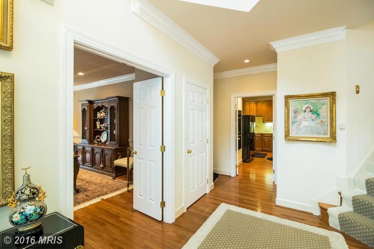 10929 Bells Ridge Dr