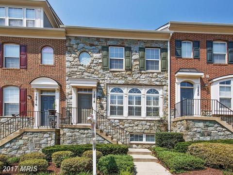 23248 Scholl Manor Way #1104