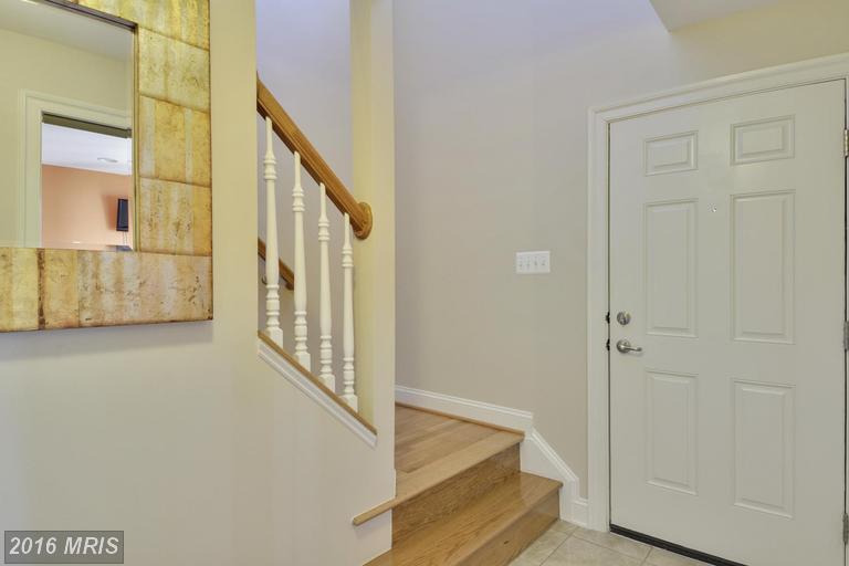 1345 Carlsbad Dr