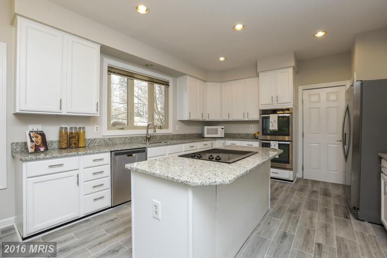 18032 Bilney Dr
