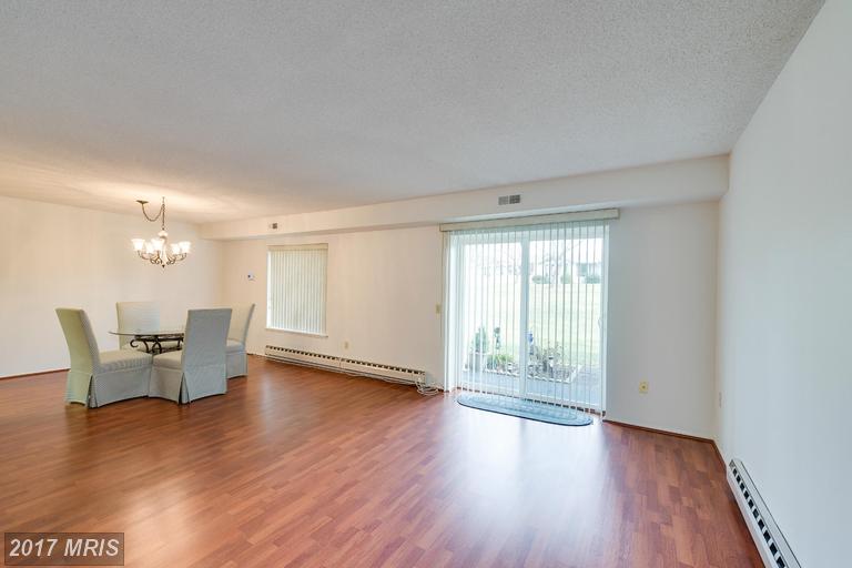 15401 Bassett Ln #45-1E
