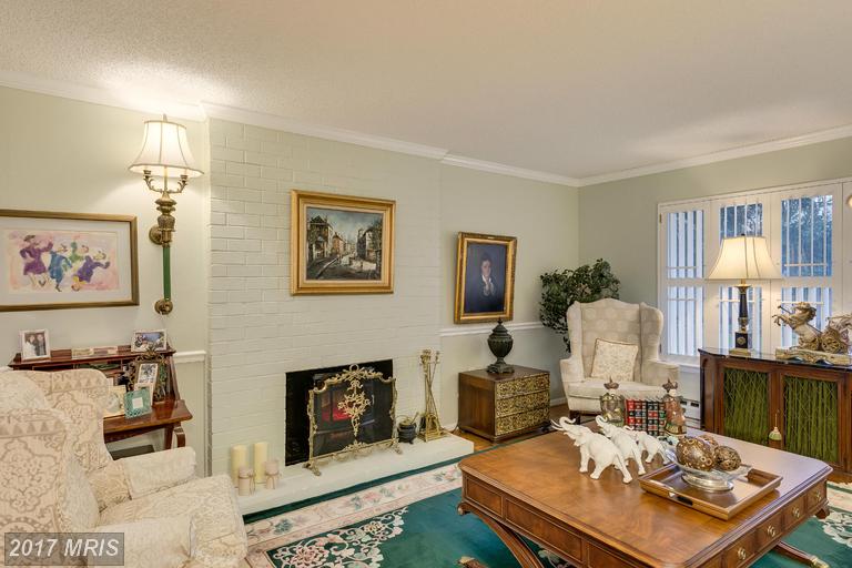 1 London Bridge Ct